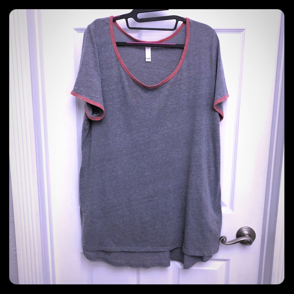 LuLaRoe Classic T